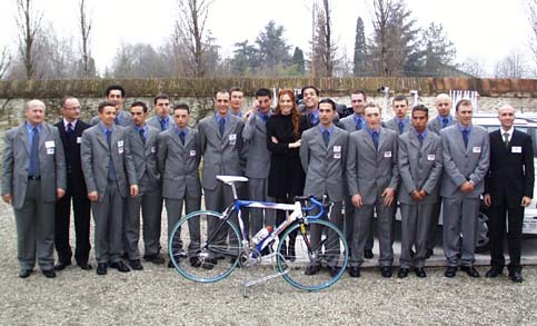 Il Team Panaria Fiordo 2001 al completo.